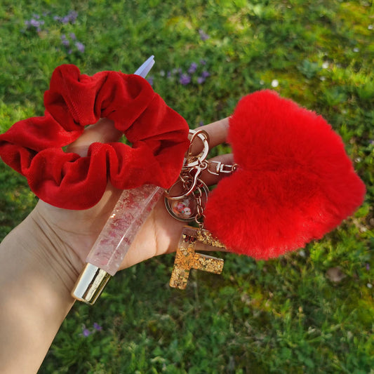 ✨ Cute Essentials Keychain Bundle – The Perfect Everyday Grab-and-Go Set! ✨