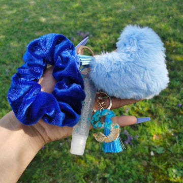 ✨ Cute Essentials Keychain Bundle – The Perfect Everyday Grab-and-Go Set! ✨